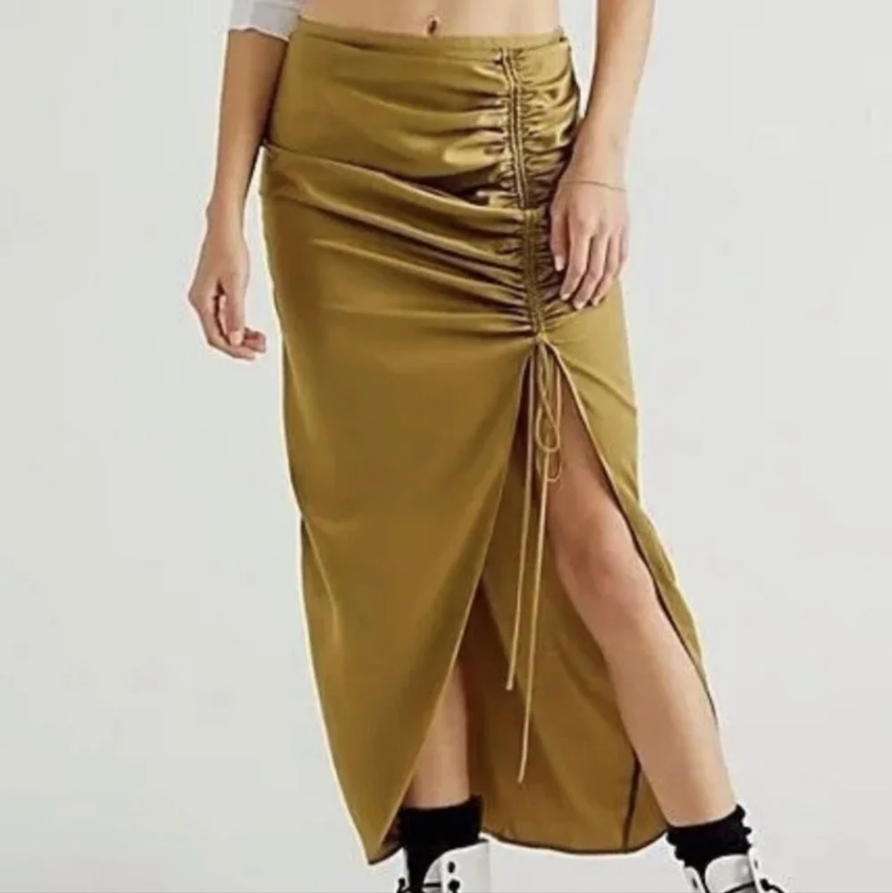 Free People Cerine ruched midi skirt - Picture 2 of 5